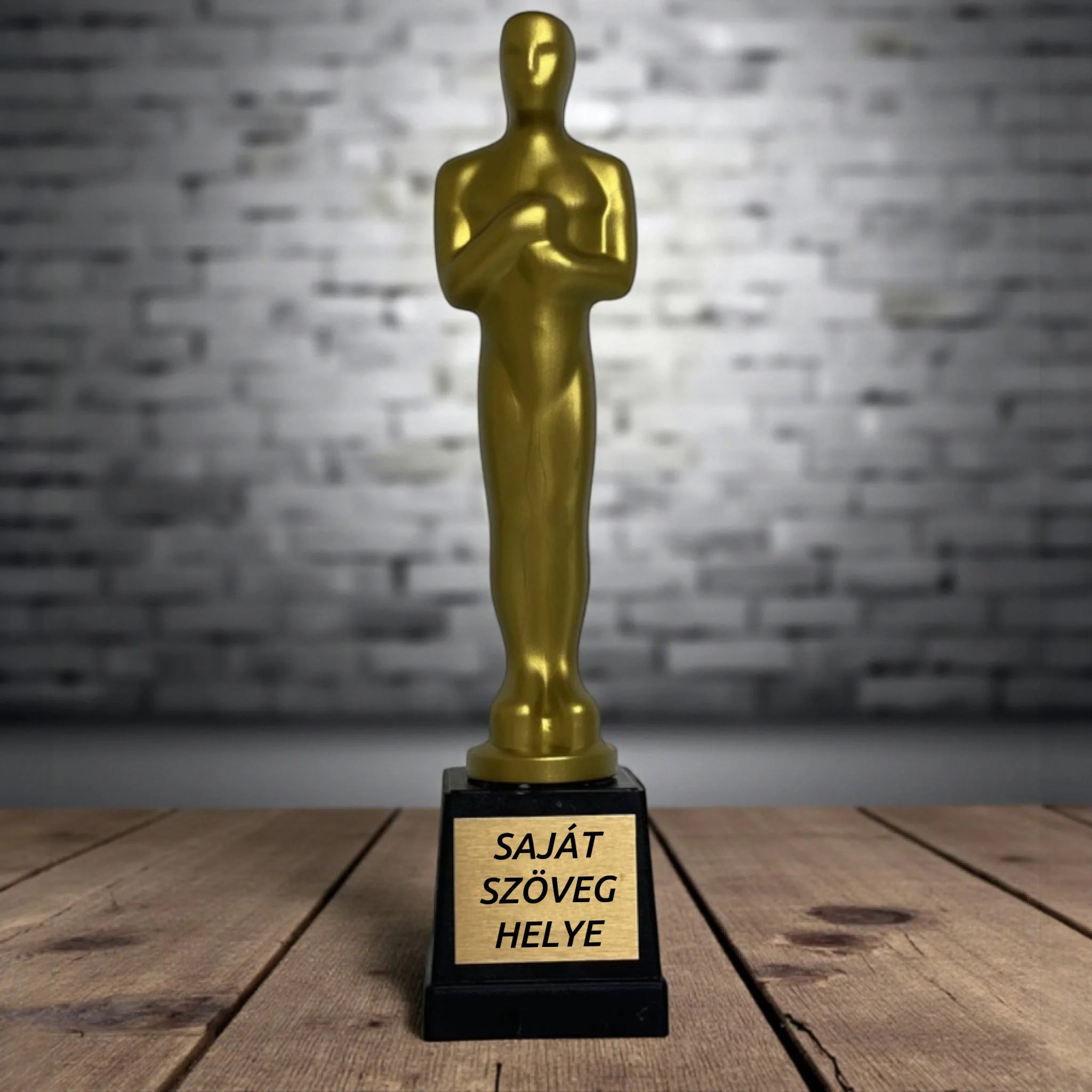 oscar-Photoroom (1)