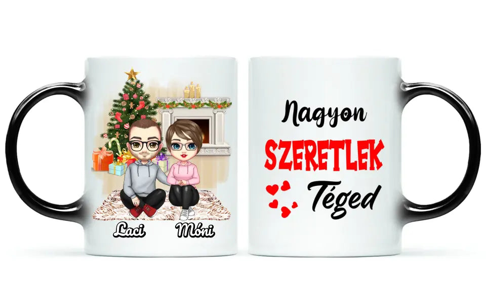 Egyedi karácsonyi bögre pároknak - Chibi pár a fa alatt